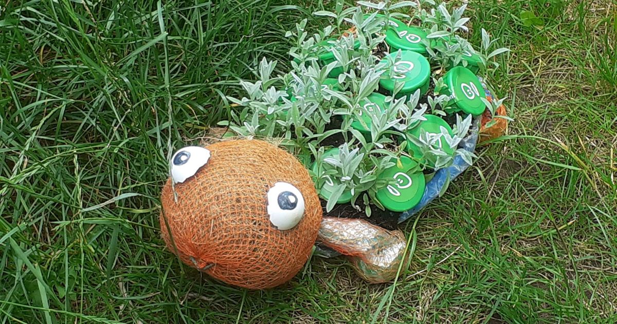 Institut for Børnekultur - From Trash To Treasure