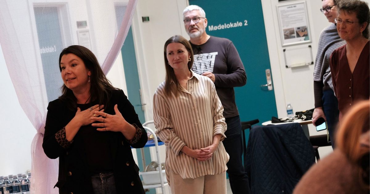 Institut for Børnekultur - Nyhed: Gemt væk i kiste i 25 år